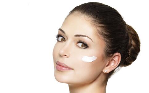 上火長痘吃什么比較好 上火長痘吃什么好 上火長痘哪些食物可以吃 祛痘的誤區(qū)有哪些