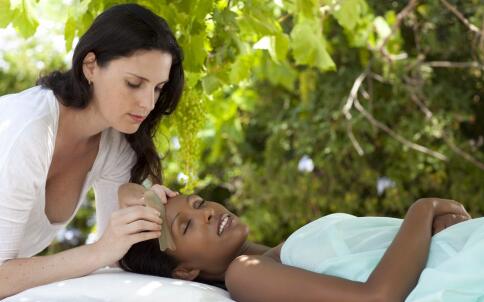 蘆薈能祛痘嗎 自制蘆薈祛痘面膜 蘆薈能祛痘嗎 蘆薈祛痘面膜 蘆薈祛痘方法