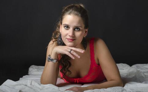 中藥排毒面膜有哪些 敷什么面膜能祛痘 如何祛除痘痘