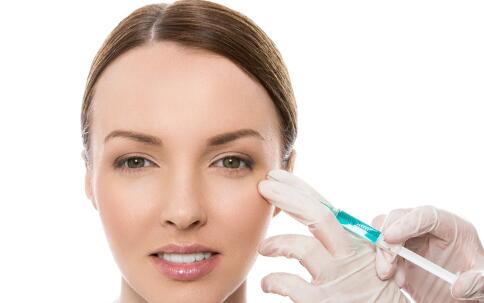 臉上反復(fù)長(zhǎng)痘痘的6大原因 臉上長(zhǎng)痘怎么辦 臉上長(zhǎng)痘的原因 臉上長(zhǎng)痘如何調(diào)理