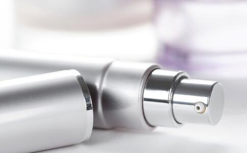 冬天為什么容易長痘 冬天如何祛痘 如何正確祛痘