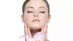 夏天戰(zhàn)痘日記開始了