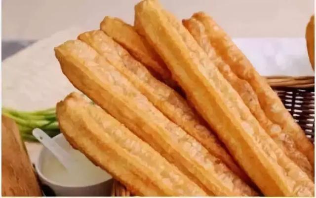 祛痘要忌口！九大類(lèi)食物不能吃