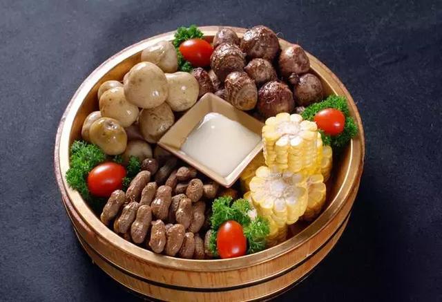 祛痘要忌口！九大類(lèi)食物不能吃