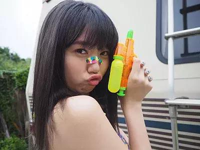 小習(xí)慣大傷臉 這些遺漏比熬夜更傷皮膚