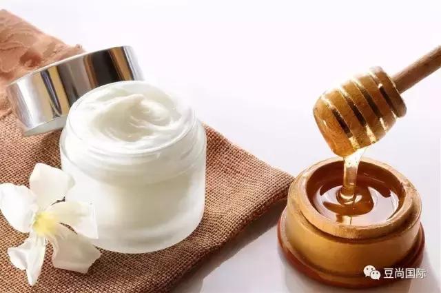 為什么秋季容易長痘痘？