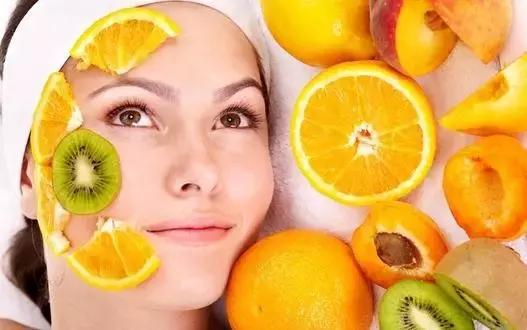 經(jīng)常敷水果面膜？小心長(zhǎng)痘痘