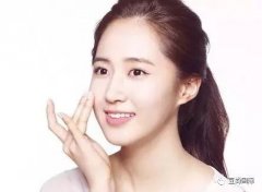 秋季易引發(fā)肌膚問(wèn)題的護(hù)膚習(xí)慣有哪些？