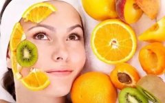 經(jīng)常敷水果面膜？小心長痘痘