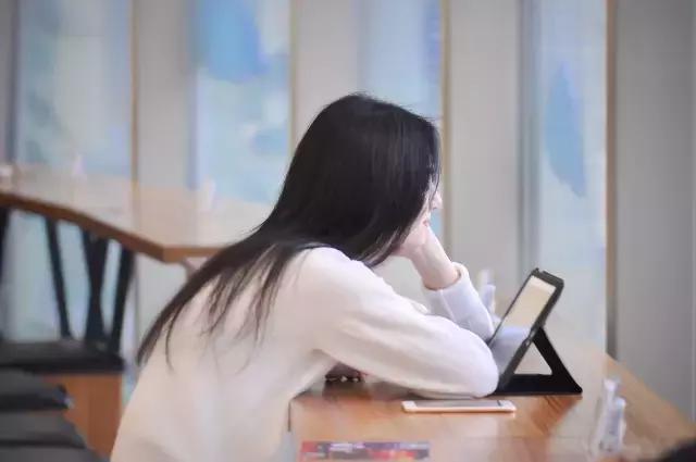 上班族都需要知道它，拒絕干燥皮膚