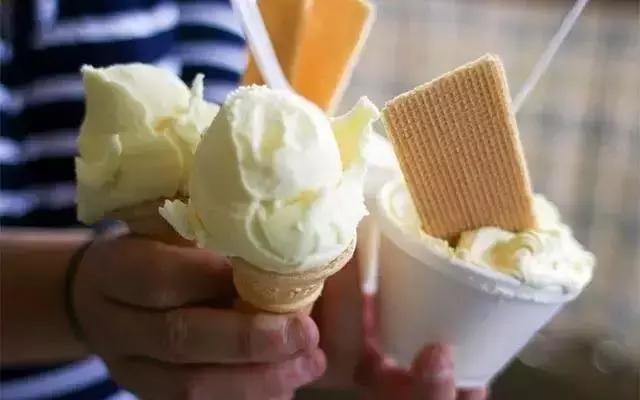 終于明白了，我仔細看了三遍