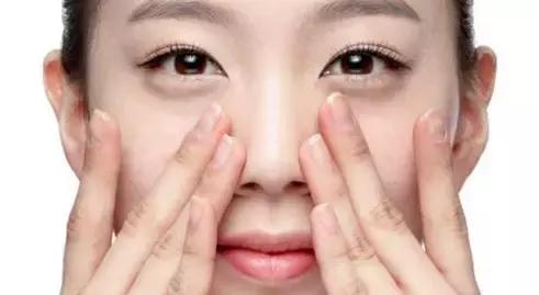 祛黑頭的10個問題答案，原來你是這樣的黑頭